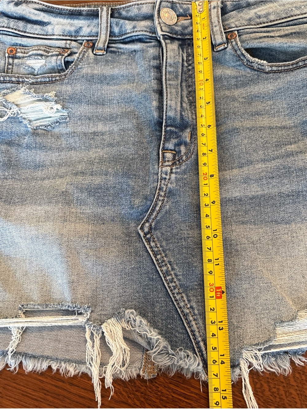 American Eagle Outfitters Light Blue Denim Jeans - Super Stretch - Picture 8 of 8